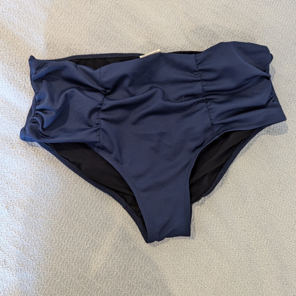 Nettle's Tale Julia Bottoms in Navy BNWOT